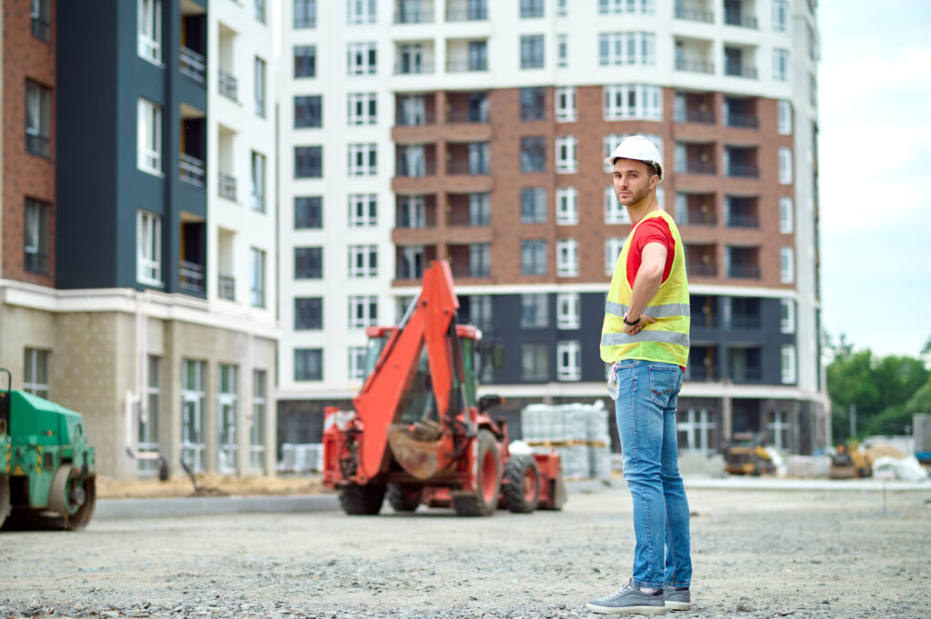 Photographie d'un Ouvrier sur un Chantier
